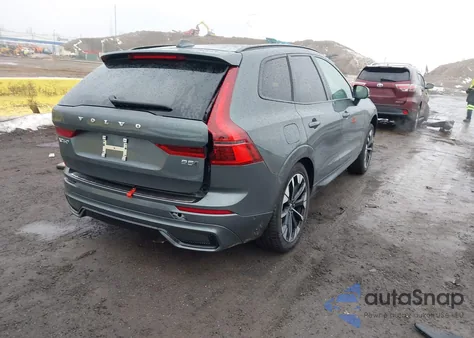 2026 Volvo Xc60 B5 Plus from USA, damaged, VIN YV4M12RC7T1367027
